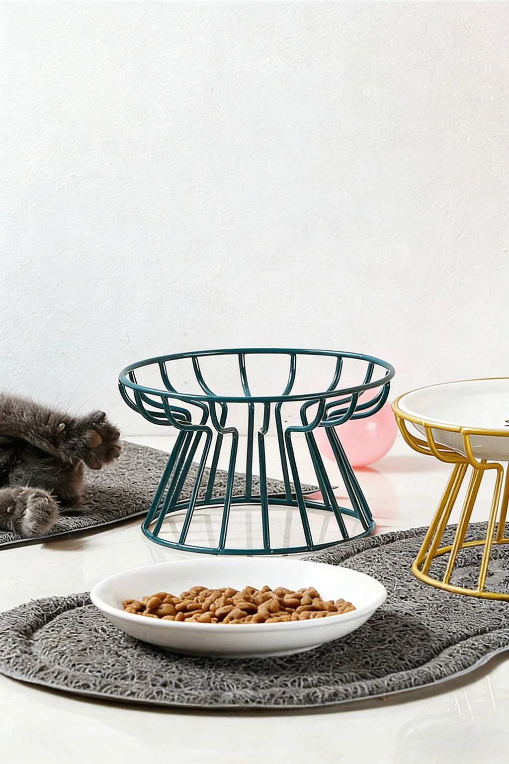 Elevated Ceramic Pet Feeder Bowl – Ergonomic, Durable, and Hygienic